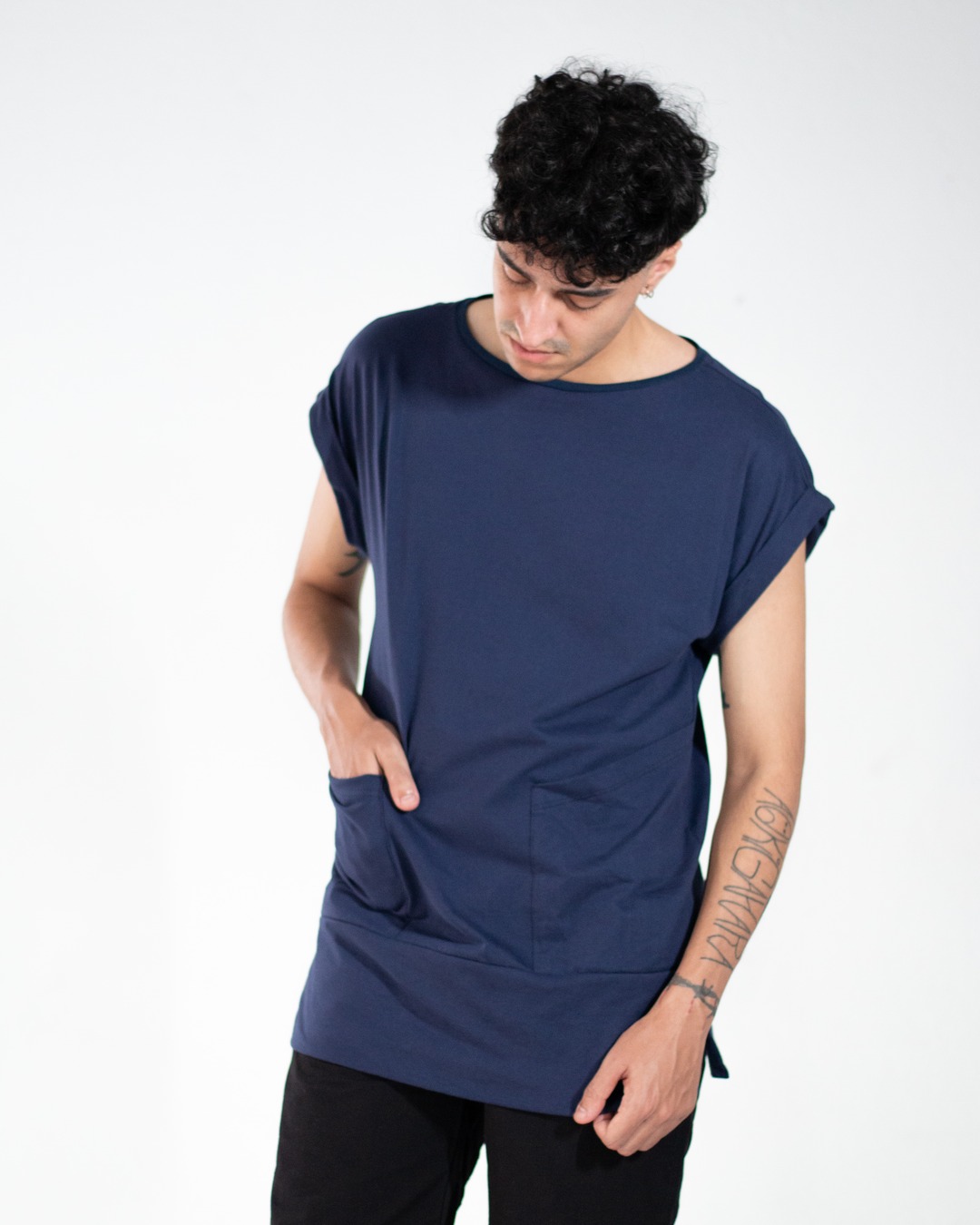 Camiseta Oversized Inspiração Azul Marinho